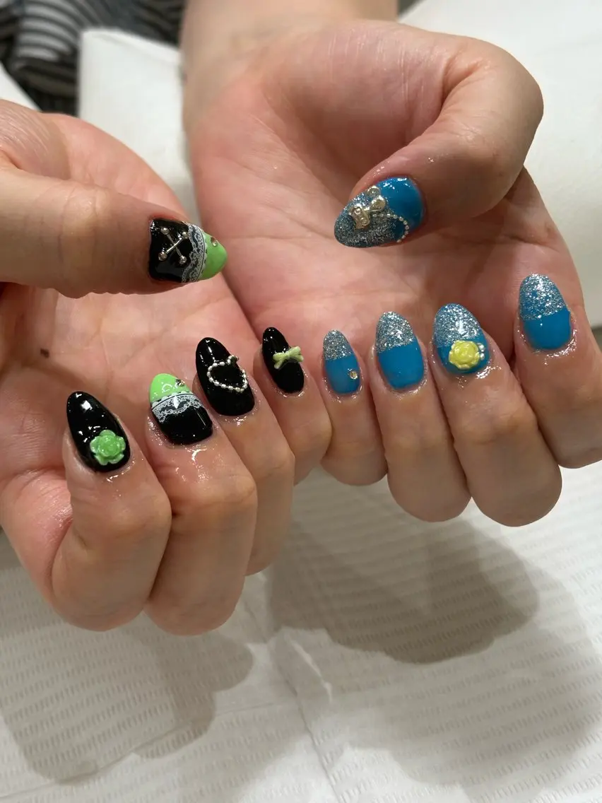 ネイル shiori .のネイルデザイン
