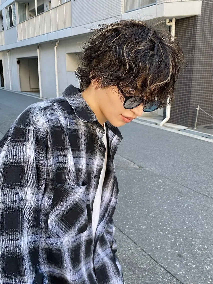 ショート パーマ メンズ レイヤーカット 縮毛矯正/西尾 幸樹のヘアスタイル