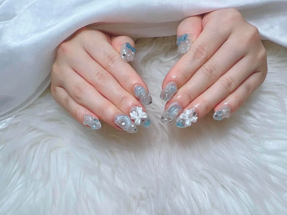 ネイル 韓国ネイル 水色 マグネットネイル ニュアンスネイル オフィスネイル ハンドネイル Hana Rose Nailのネイルデザイン