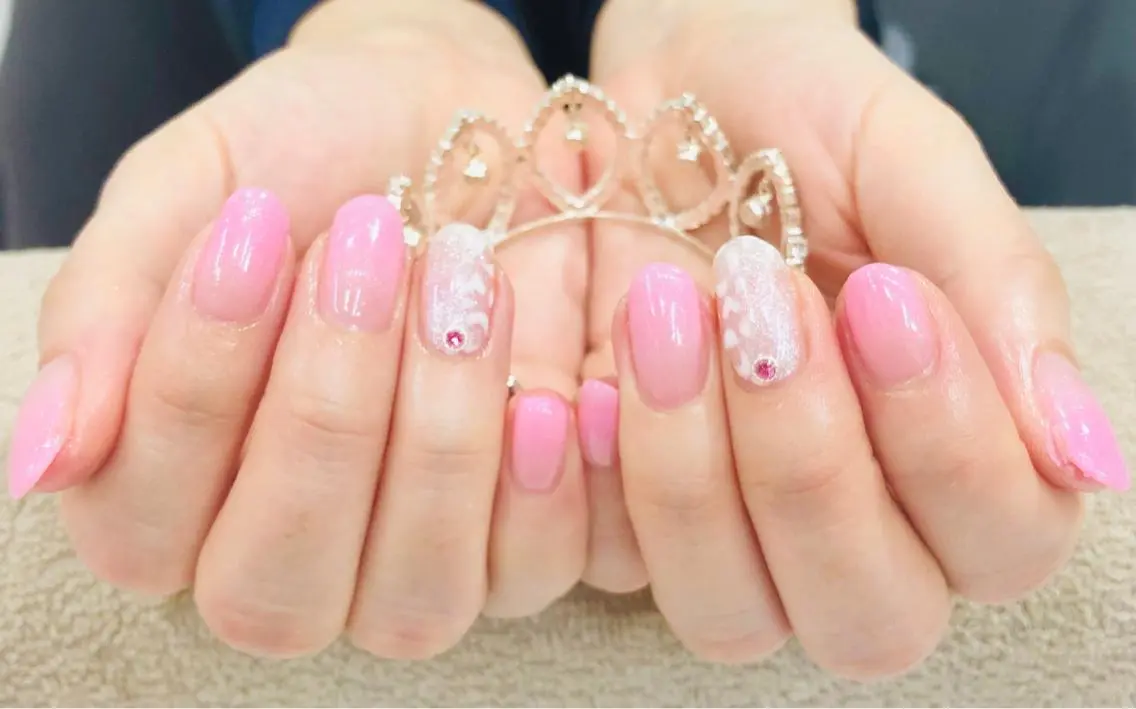 ネイル CROWN プライベートサロンのネイルデザイン