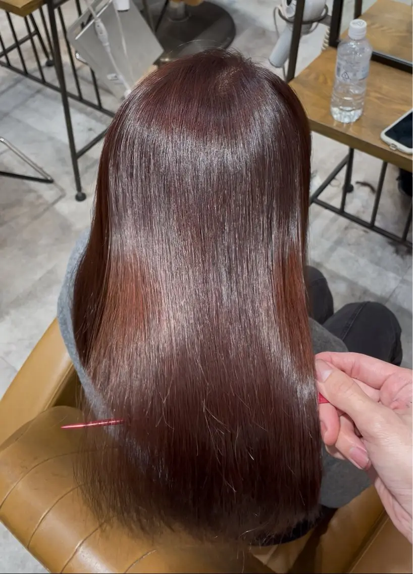 ミディアム アッシュ 髪質改善 レイヤーカット 縮毛矯正 カット ヘアカラー 縮毛矯正 トリートメント 🫧小顔顔周りカット レイヤー/縮毛/白倉のヘアスタイル
