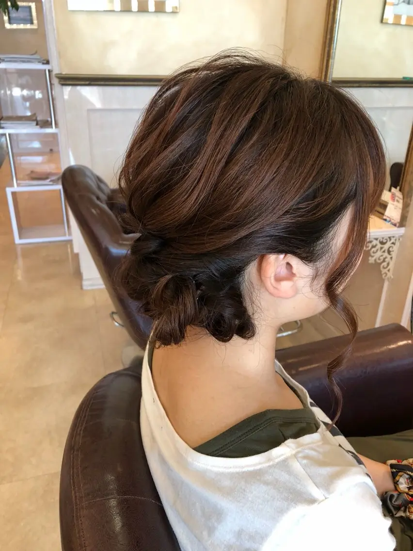 ヘアアレンジ ヘアセット 🌈髪質改善🌈 過去の1艶サラ体験✨のヘアスタイル