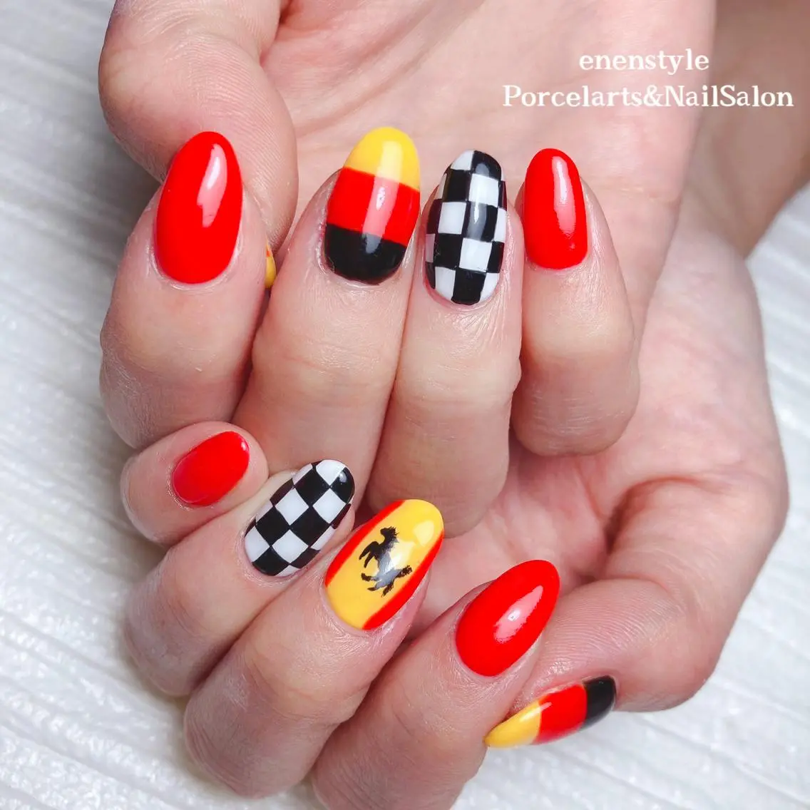 ミディアム ネイル 🐾enen style 🐾のネイルデザイン