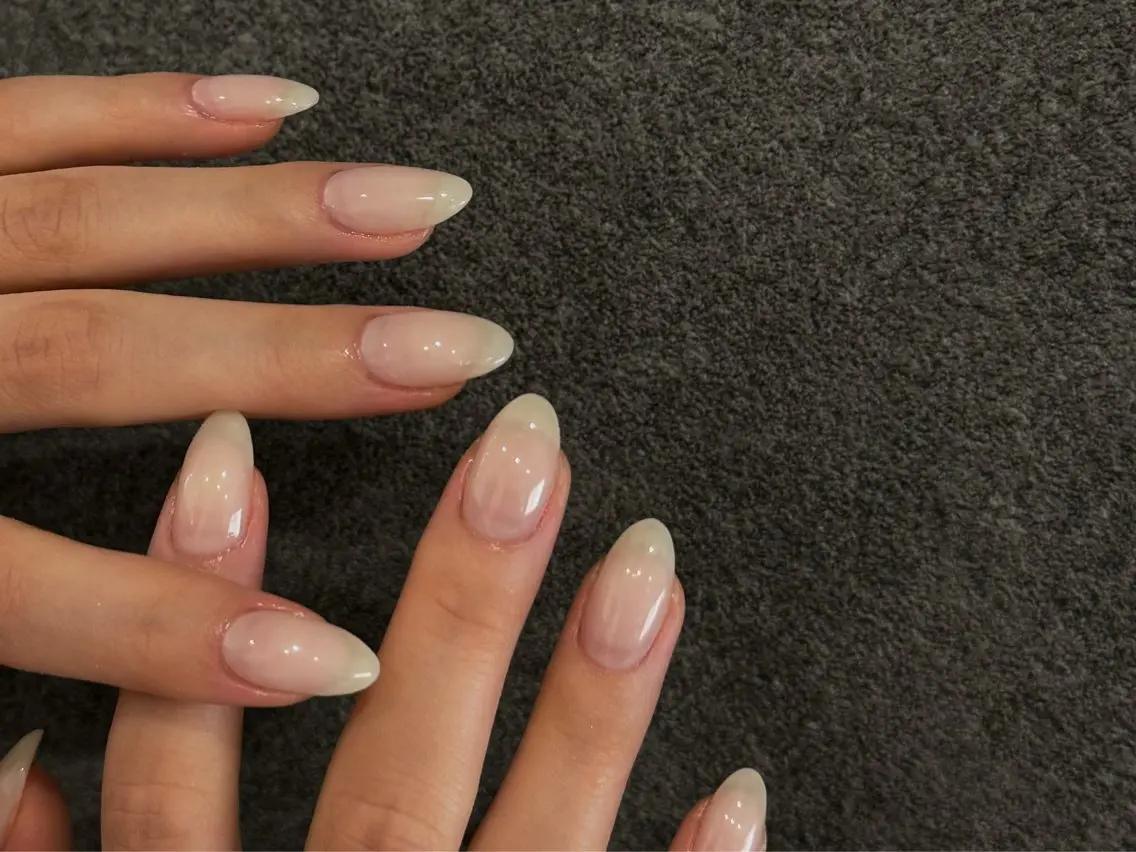 ネイル フレンチネイル マグネットネイル 持ち込み ニュアンスネイル ワンカラーネイル ハンドネイル LINEA.nail Kozueのネイルデザイン