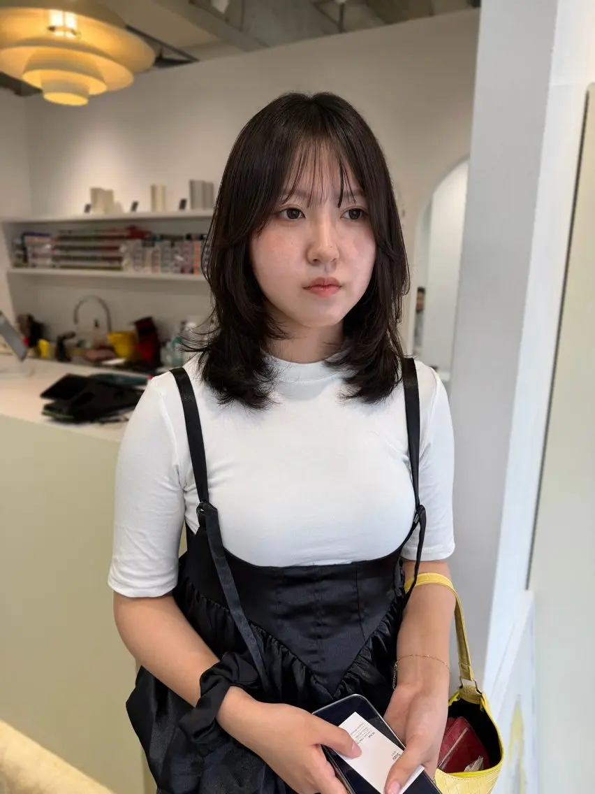 ミディアム カット トリートメント 𝘚𝘶𝘻𝘶 𓂃𓈒𓏸のヘアスタイル