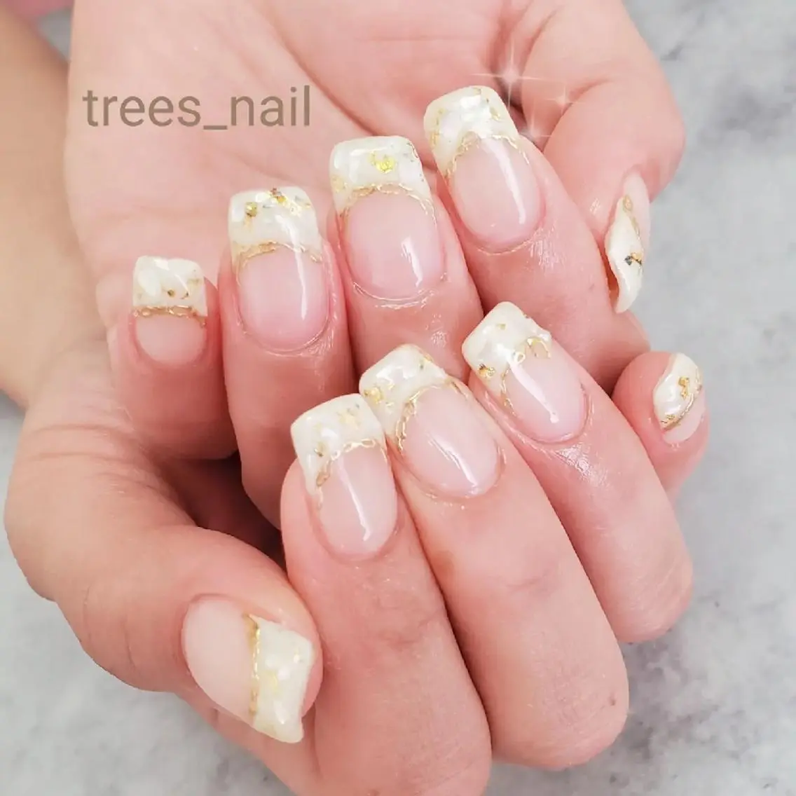 ネイル フレンチネイル ミラーネイル ニュアンスネイル ホワイト ハンドネイル フットネイル trees_ nailのネイルデザイン