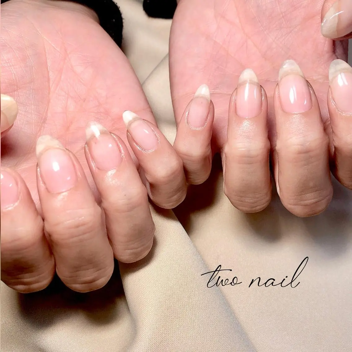 ネイル アートネイル フットネイル ハート ニュアンスネイル ホワイト ハンドネイル two nailのネイルデザイン