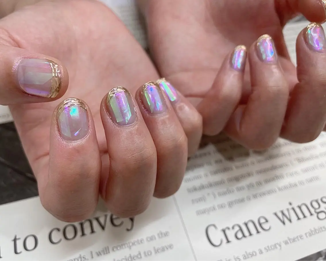 ネイル オーロラネイル 氷ネイル・うるうるネイル ハンドネイル saki_ nail heronのネイルデザイン