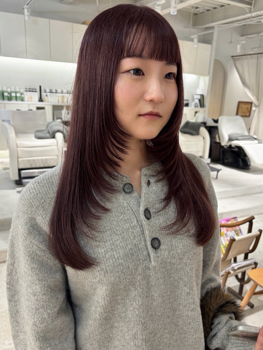 ロング カラー カット ヘアカラー 林 千聖のヘアスタイル