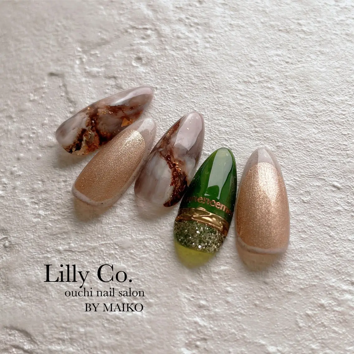 ネイル アートネイル 大理石ネイル(マーブル) ハンドネイル ハンドケア Lilly Co.のネイルデザイン
