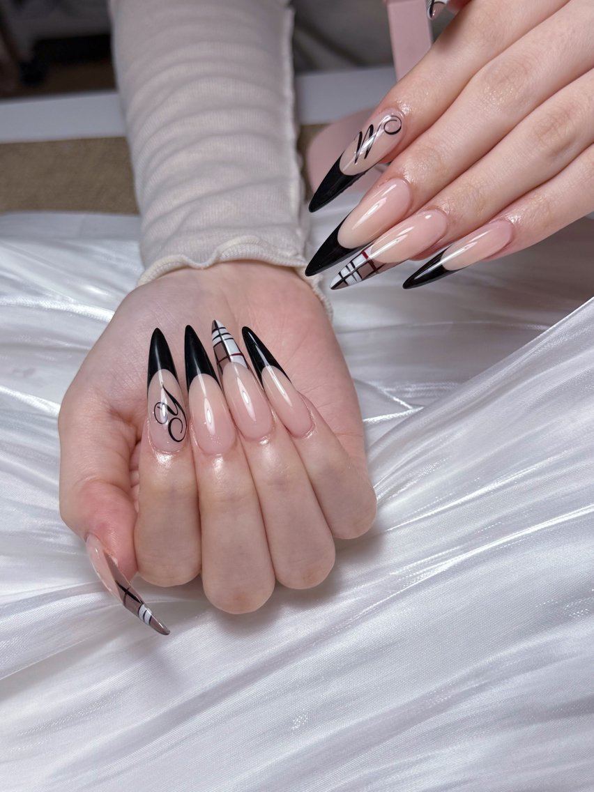 ネイル W·nail salonのネイルデザイン