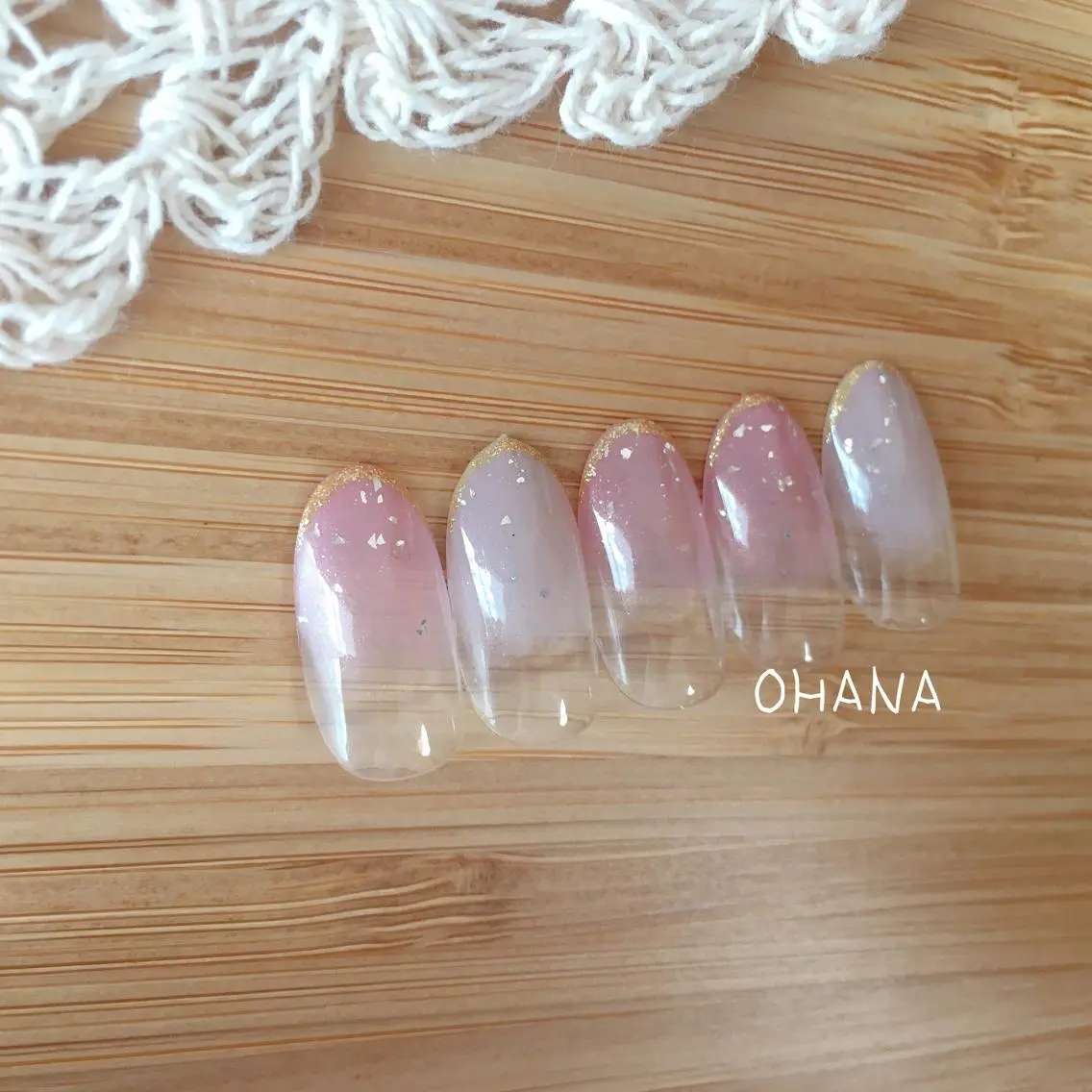 ネイル ミラーネイル ニュアンスネイル ショートネイル 冬ネイル nailroom OHANA🌴のネイルデザイン