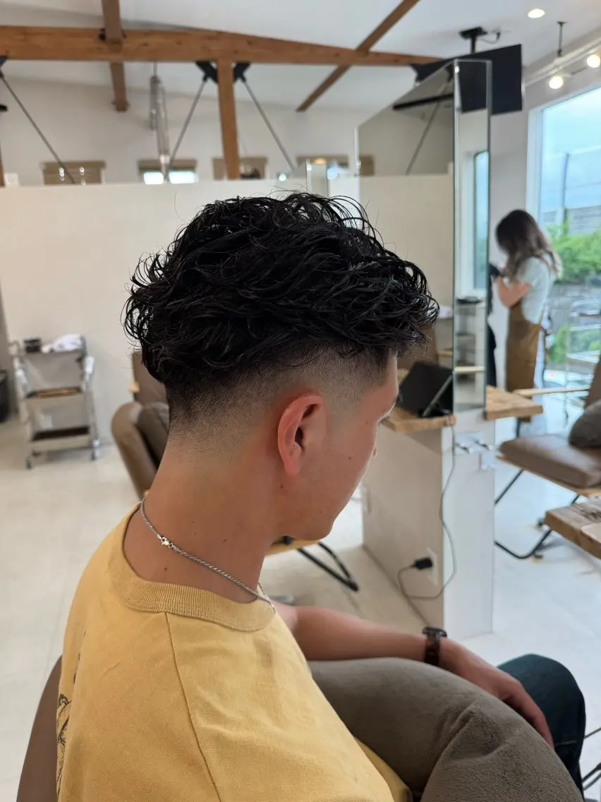 メンズ フェードカット カット 鈴木 妃帆未のヘアスタイル