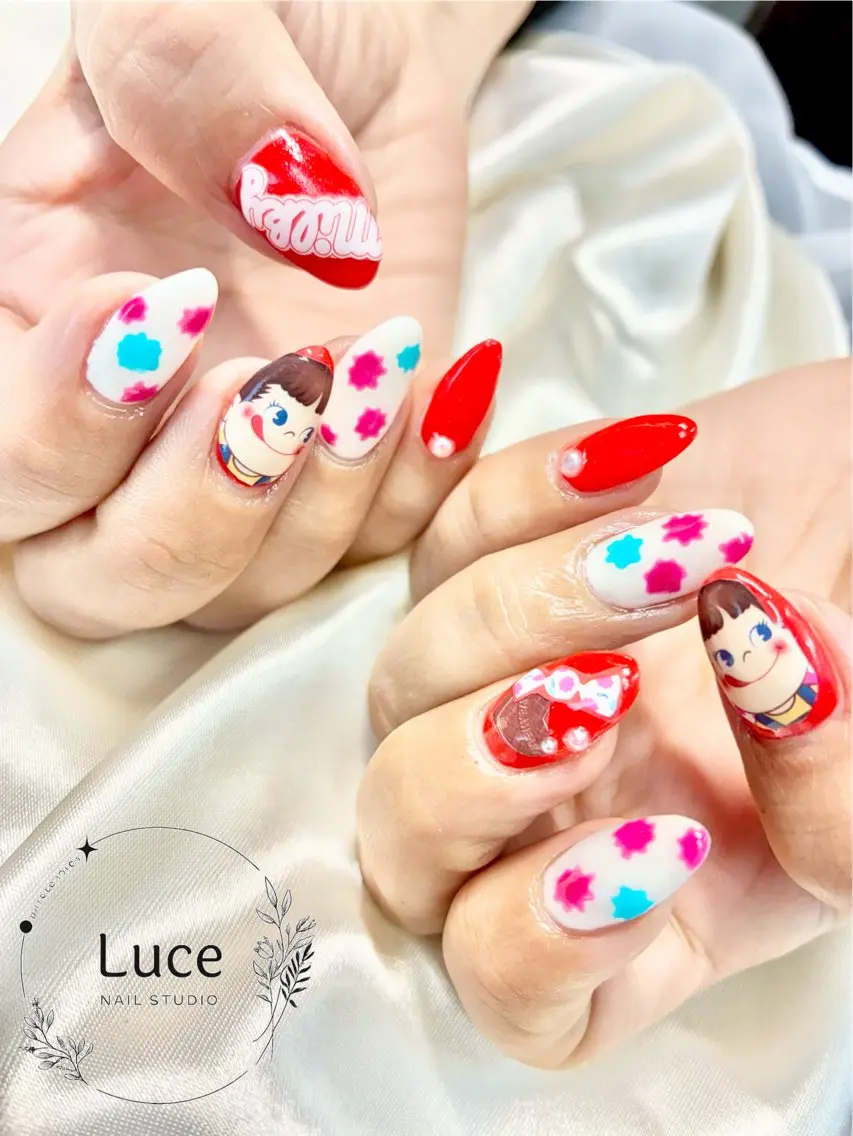 ネイル 持ち込み NAIL Luceのネイルデザイン