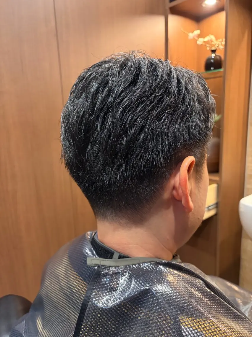 ショート メンズ 東 大稀のヘアスタイル