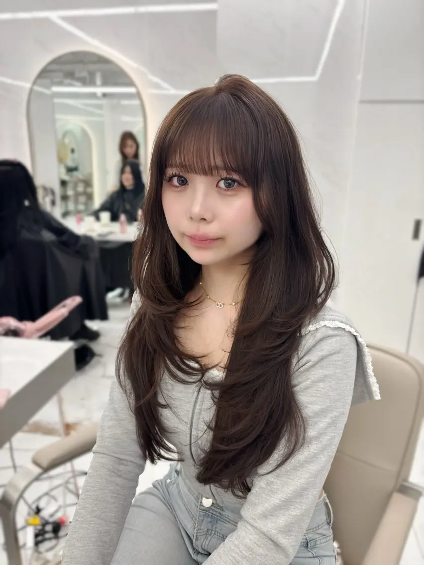 🖤ご新規様限定🖤前髪、顔まわりカット+透明感カラー+トリートメントの写真