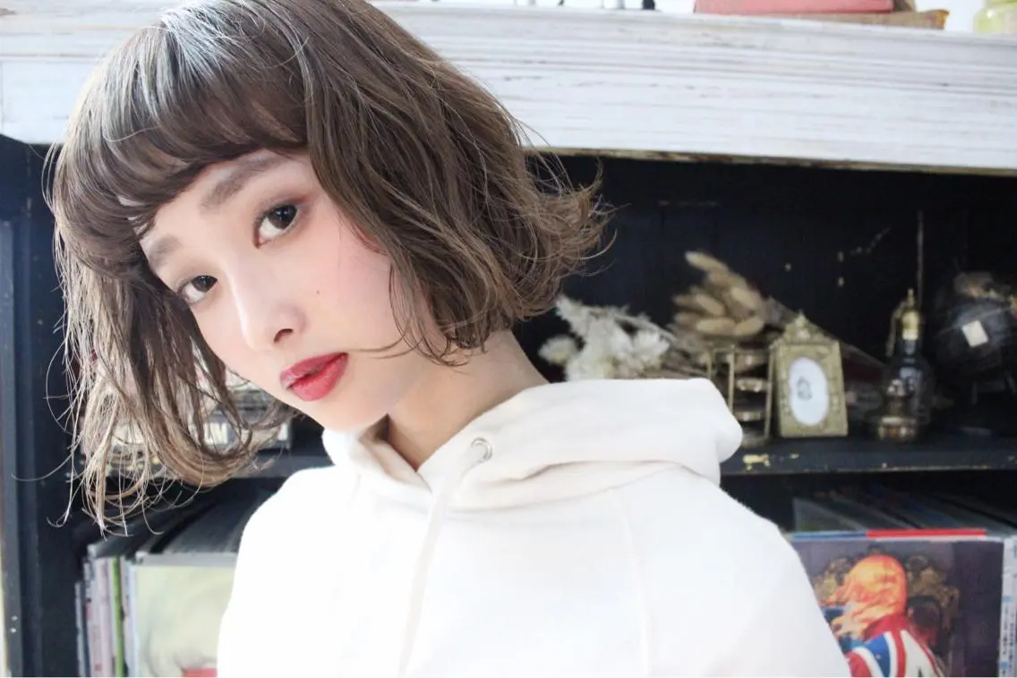 ショート カラー パーマ ooit 【オーイット】のヘアスタイル