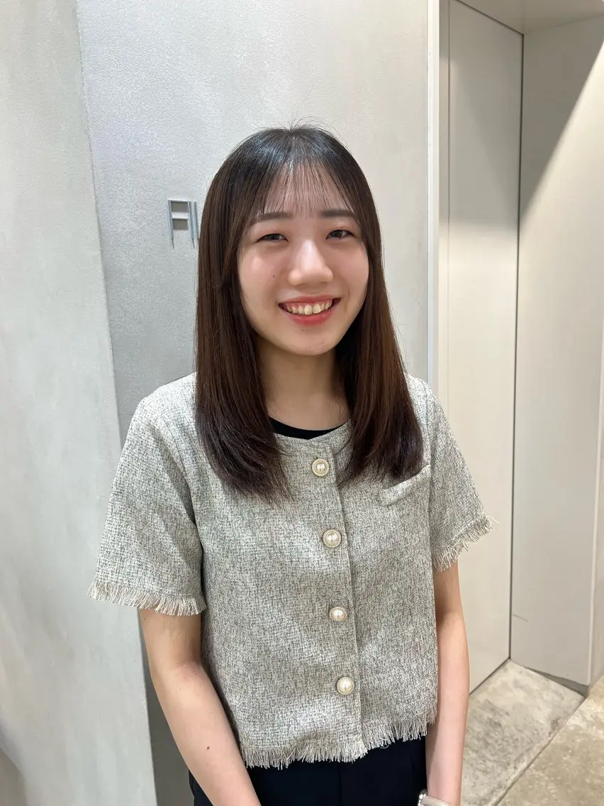 ミディアム ayaka 🍀のヘアスタイル