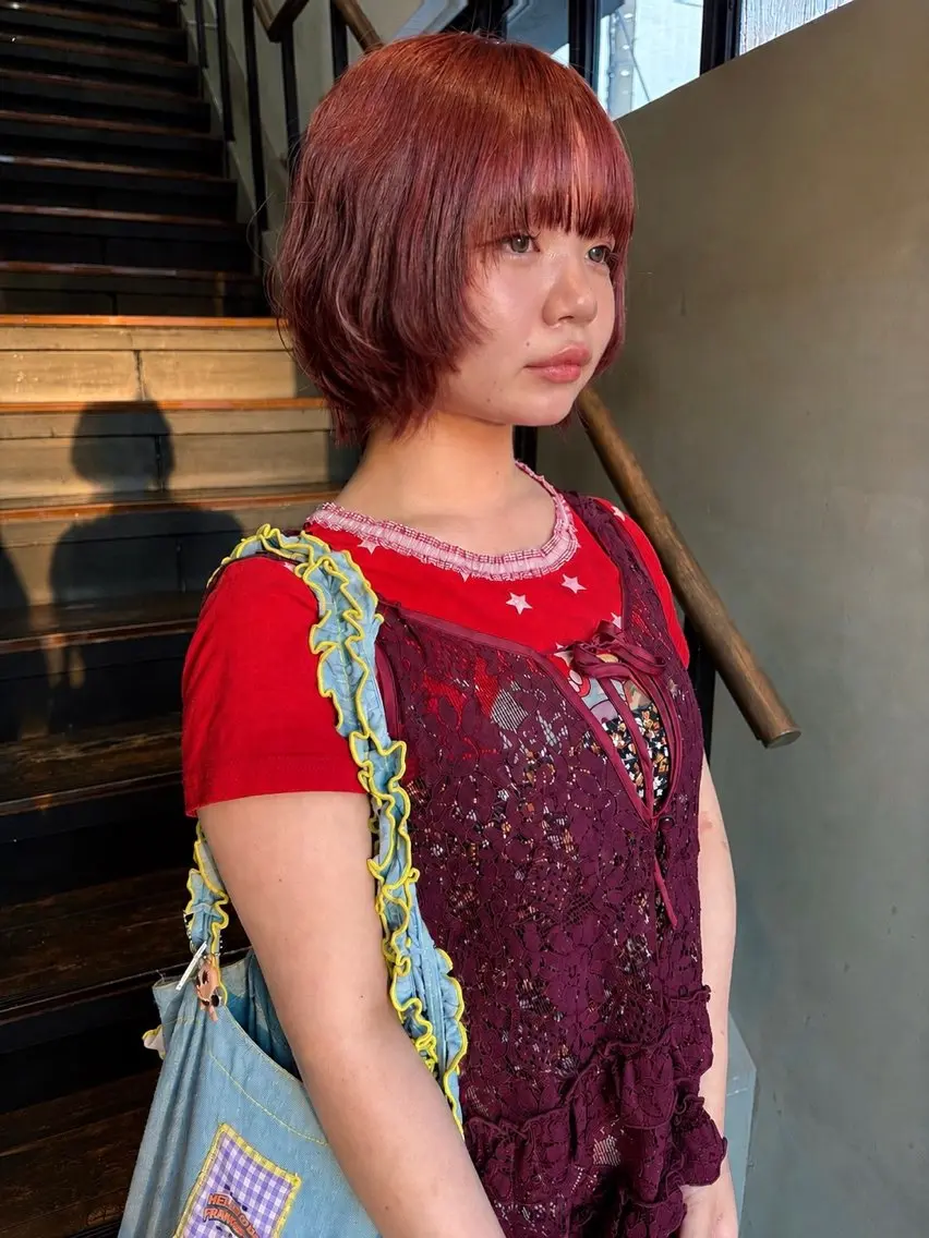ミディアム カラー ブリーチ ダブルカラー ブリーチなしカラー カット ヘアカラー レイヤー / ボブ/ 艶カラー/sakiのヘアスタイル
