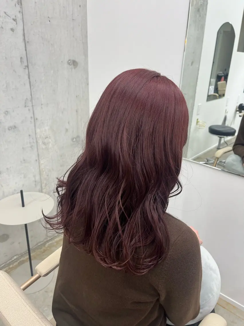 セミロング カラー 澤田 萌生のヘアスタイル