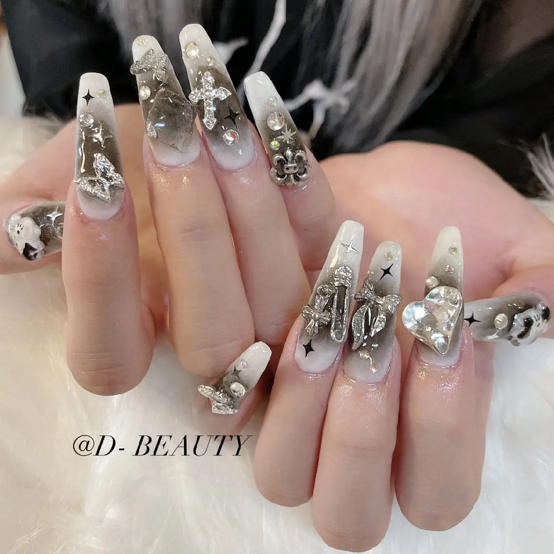 ネイル ハンドネイル スカルプ専門店 D-Beautyのネイルデザイン