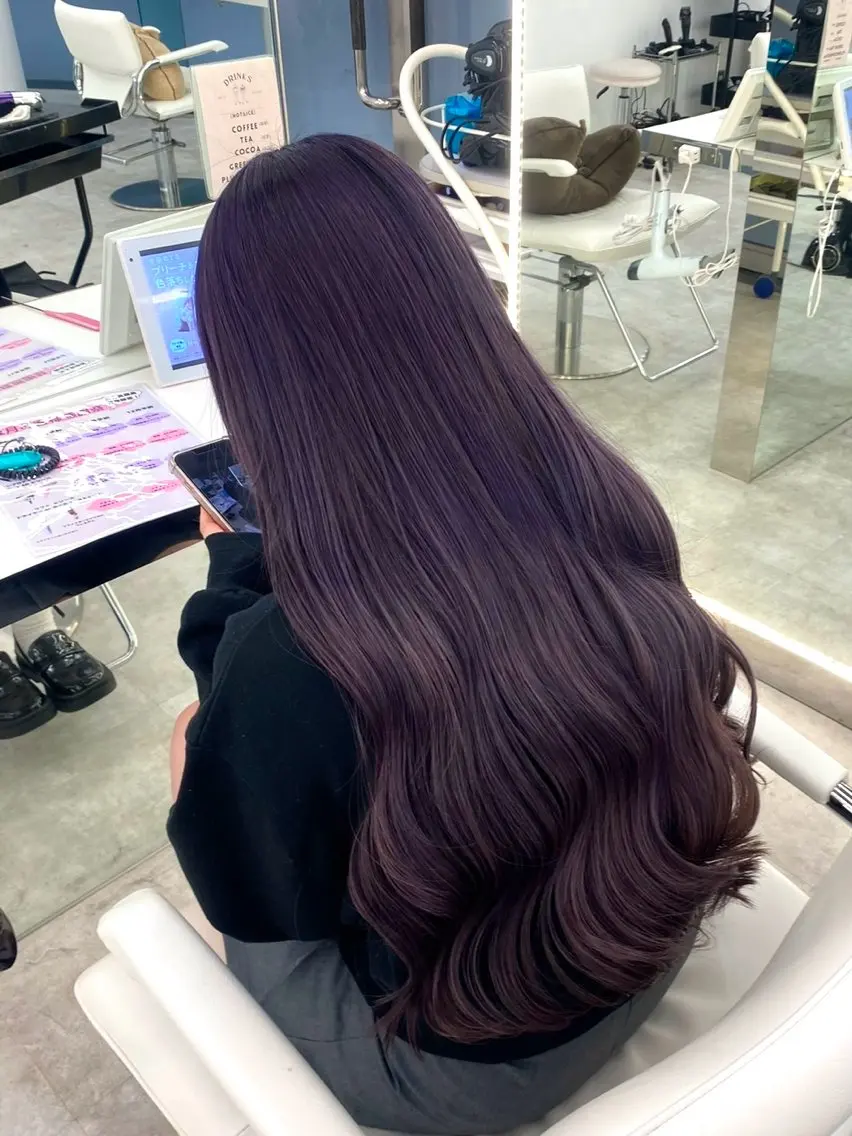 ロング カラー ヘアカラー 🇰🇷韓国ヘア🎀 レイヤー🤍MOEのヘアスタイル