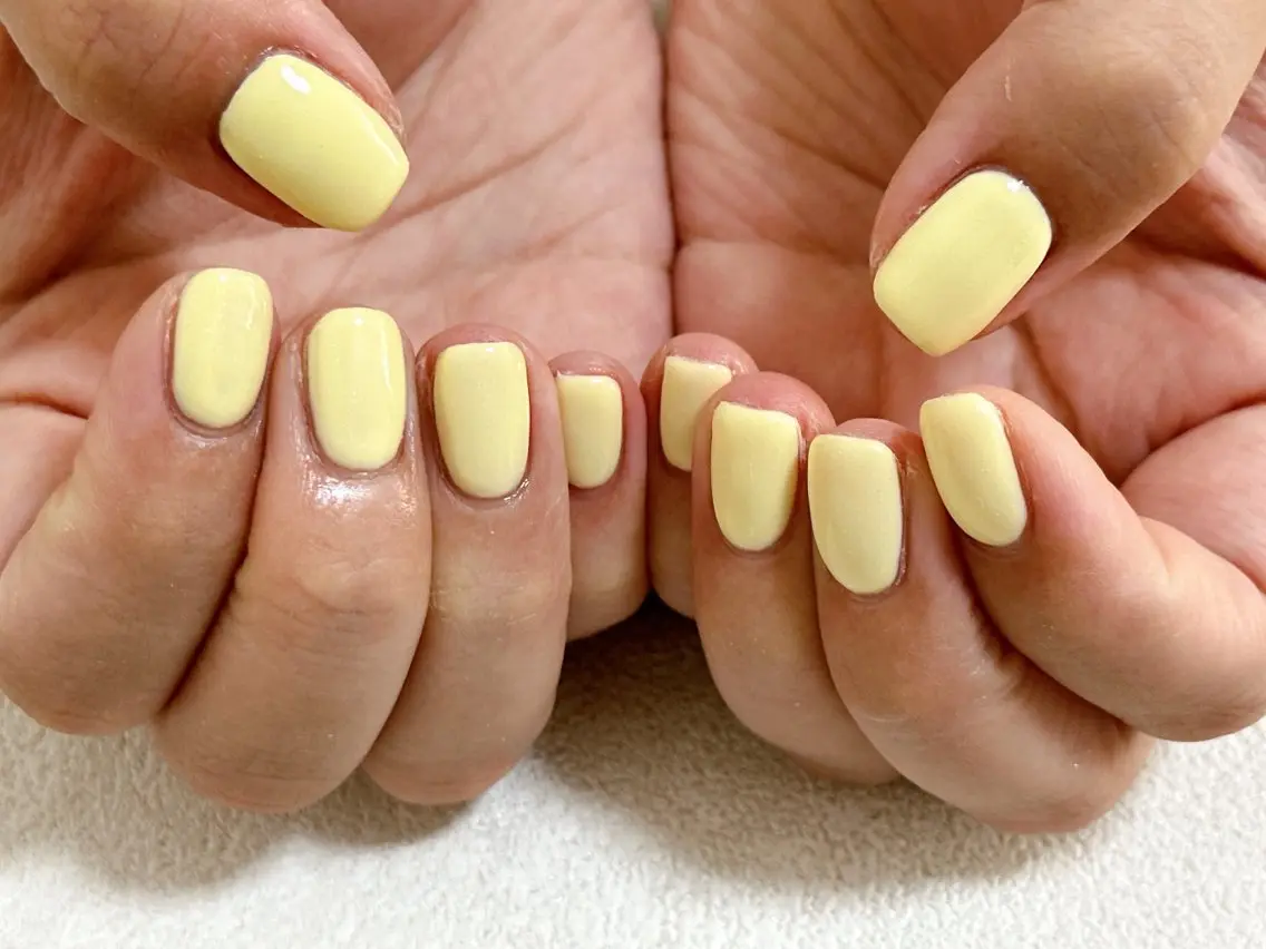 ネイル オーロラネイル フットネイル フレンチネイル ジェルネイル マグネットネイル ハンドネイル mogunail &blowのネイルデザイン