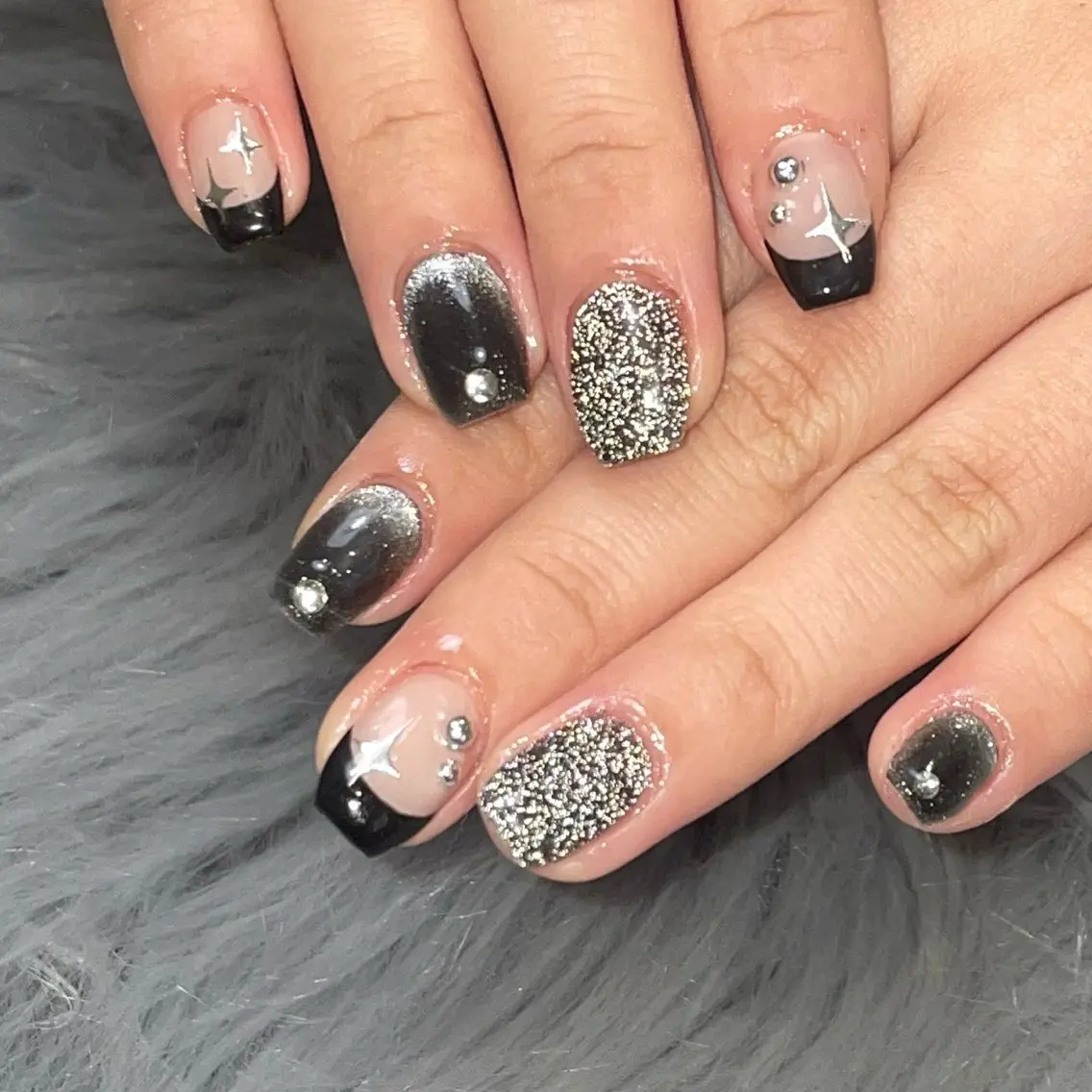 ネイル ハンドネイル RICO Nail パーツつけ放題🌈のネイルデザイン