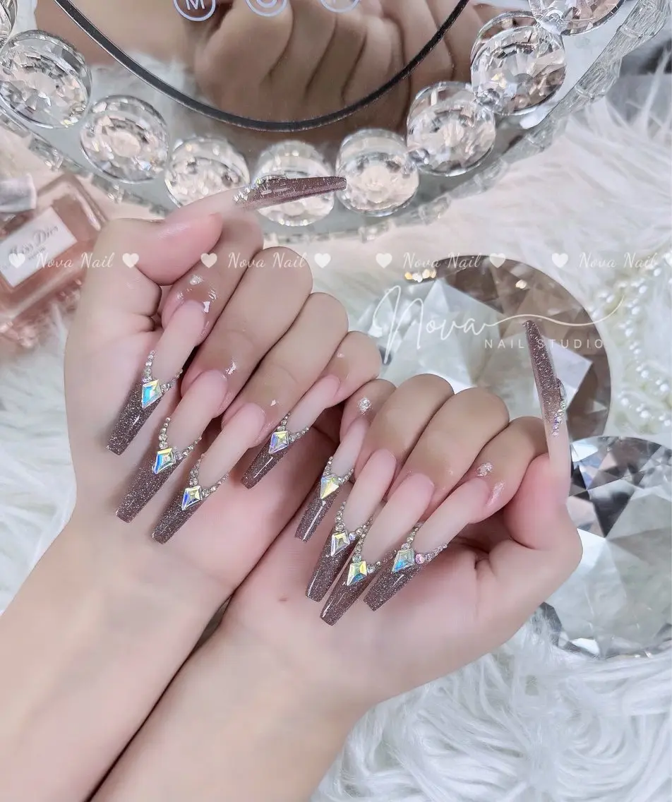 ネイル ハンドネイル ハンドケア Kitty Nail Novaのネイルデザイン