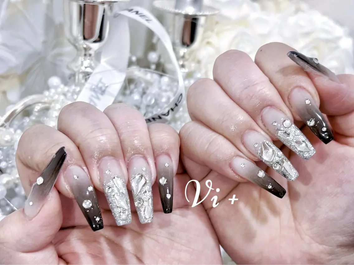 ネイル ハンドネイル ✨Nailsalon Vi+✨のネイルデザイン