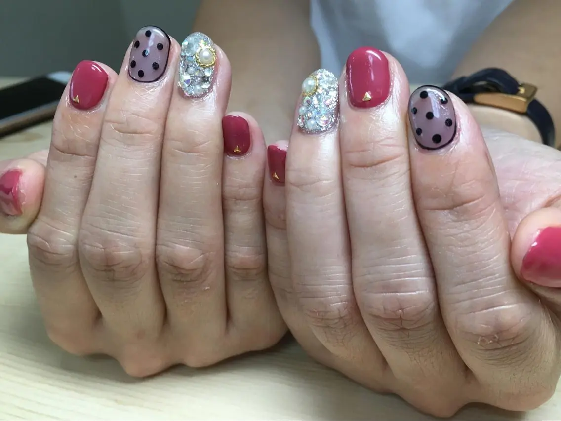 ネイル ストーンネイル CULU -LUのネイルデザイン