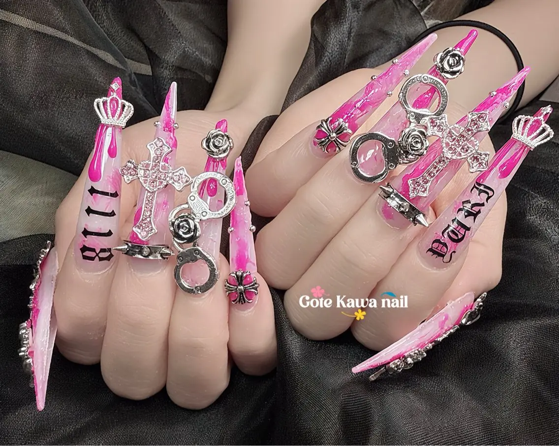 ネイル ロングネイル 大理石ネイル(マーブル) ピンク スーパーロングネイル ハンドネイル ハンドケア Gote Kawa nail salonのネイルデザイン