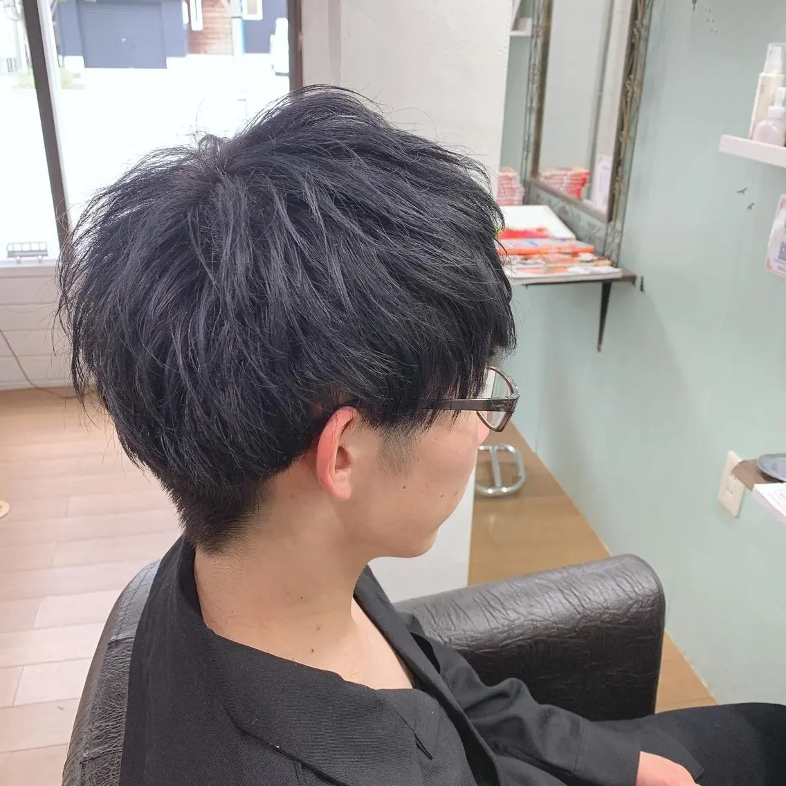 ショート カラー パーマ メンズ R ri R takagiのヘアスタイル