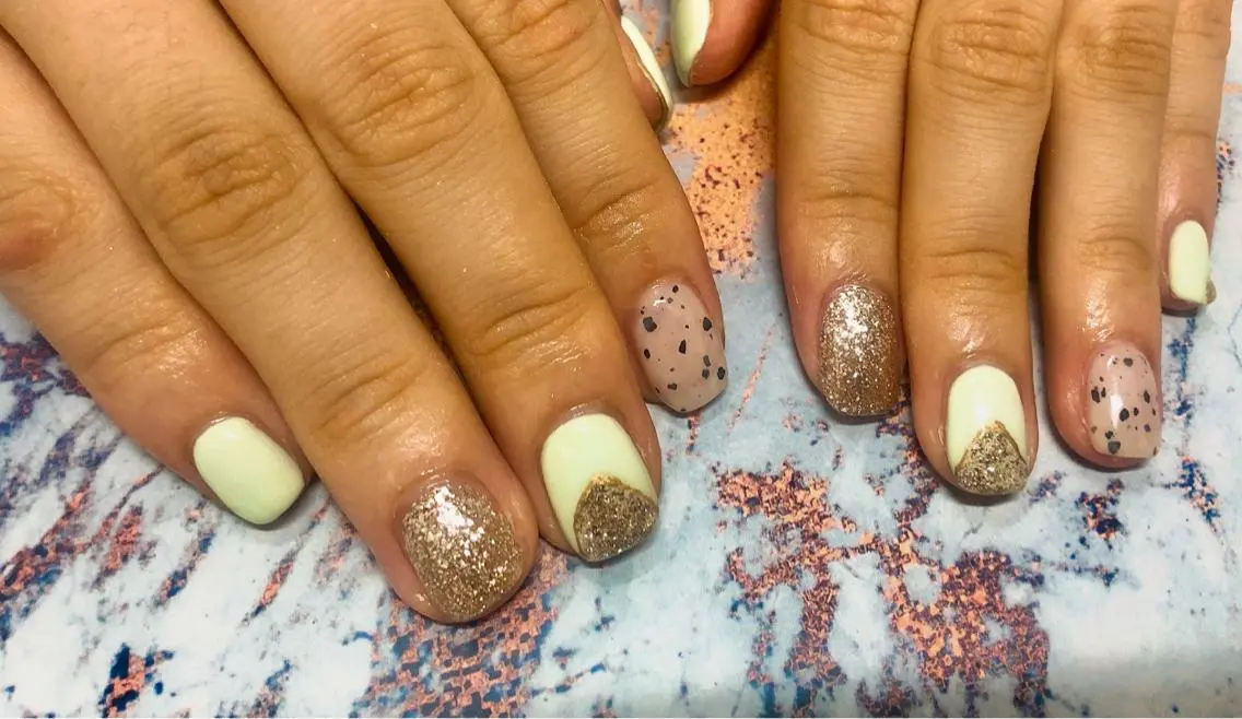 ネイル ハンドネイル mogunail &blowのネイルデザイン