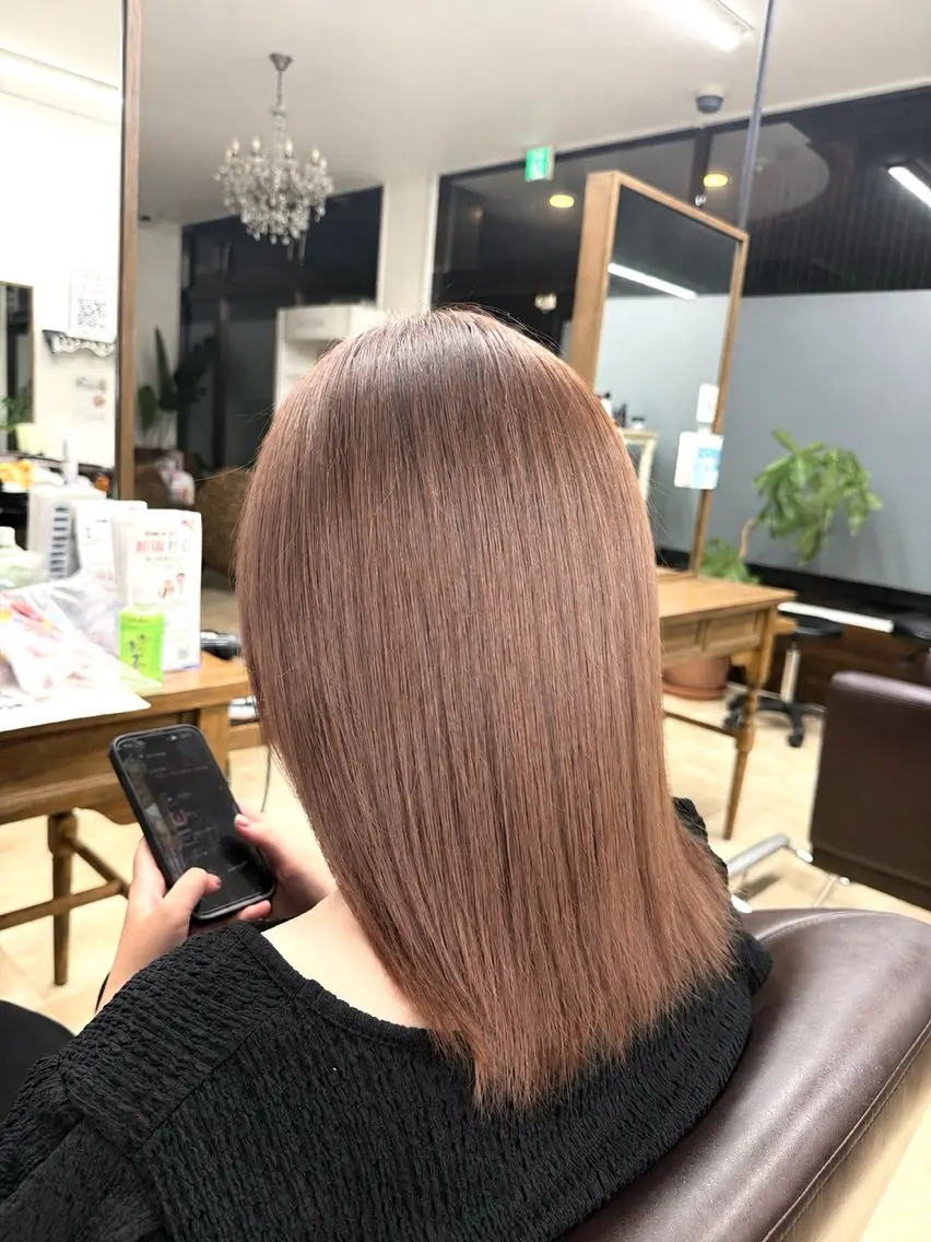 ミディアム 髪質改善 トリートメント トリートメント 上村華女 髪質改善カラーのヘアスタイル