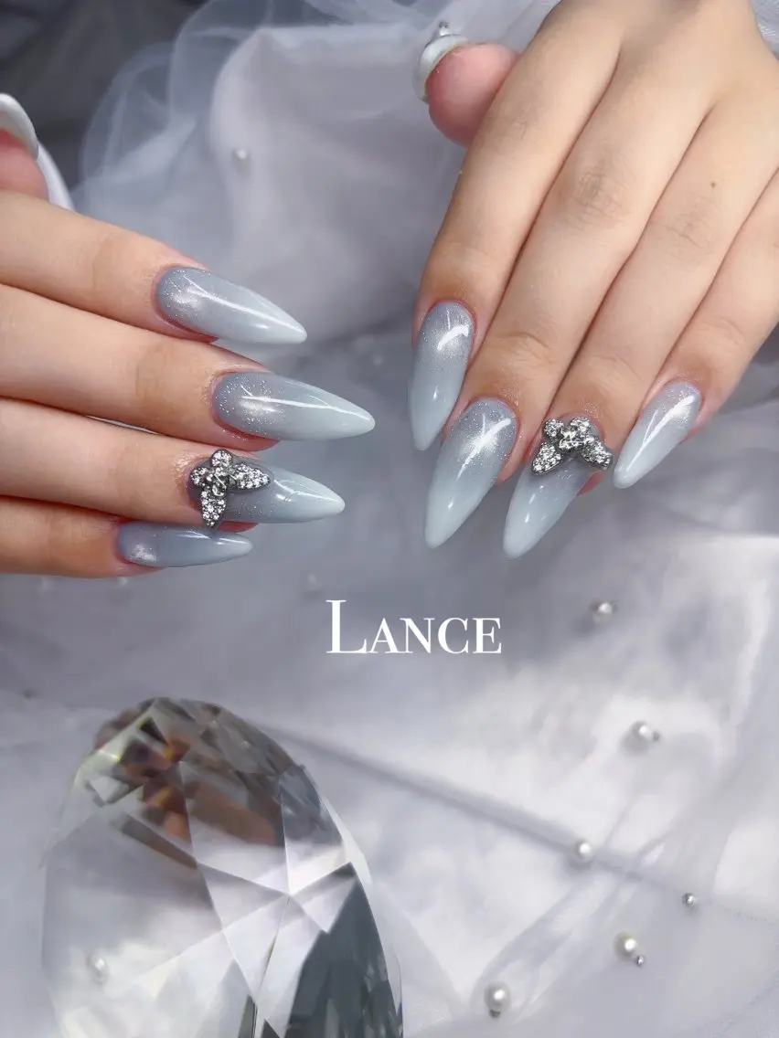 ネイル キラキラネイル 韓国ネイル ワンカラーネイル 夏ネイル ワンホンネイル ハンドネイル Lance nailのネイルデザイン