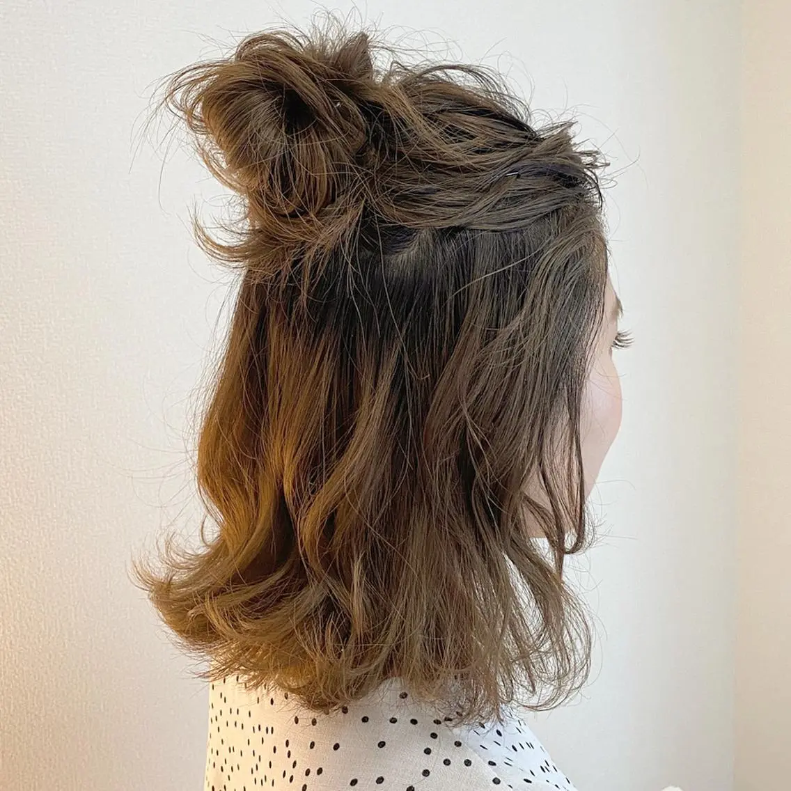 ミディアム ヘアアレンジ ハーフアップ くぎた とわのヘアスタイル