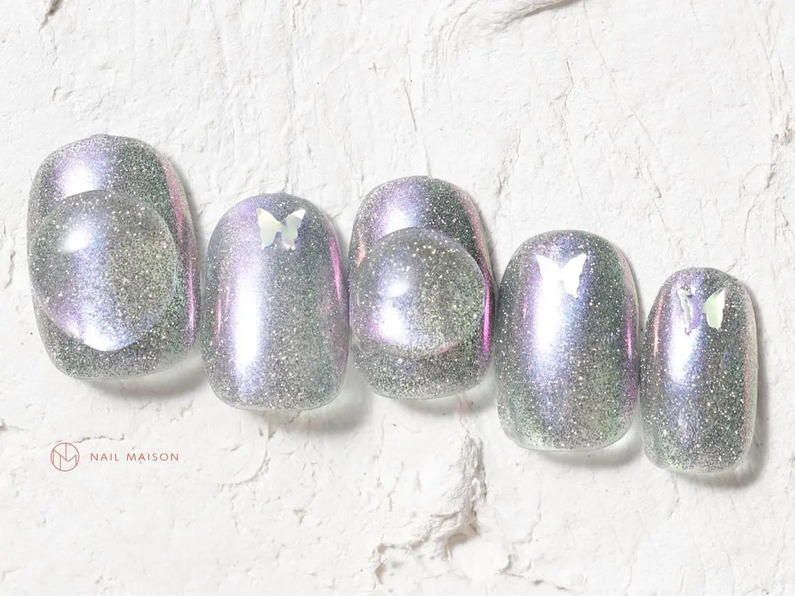 ネイル i nails 横浜WESTのネイルデザイン
