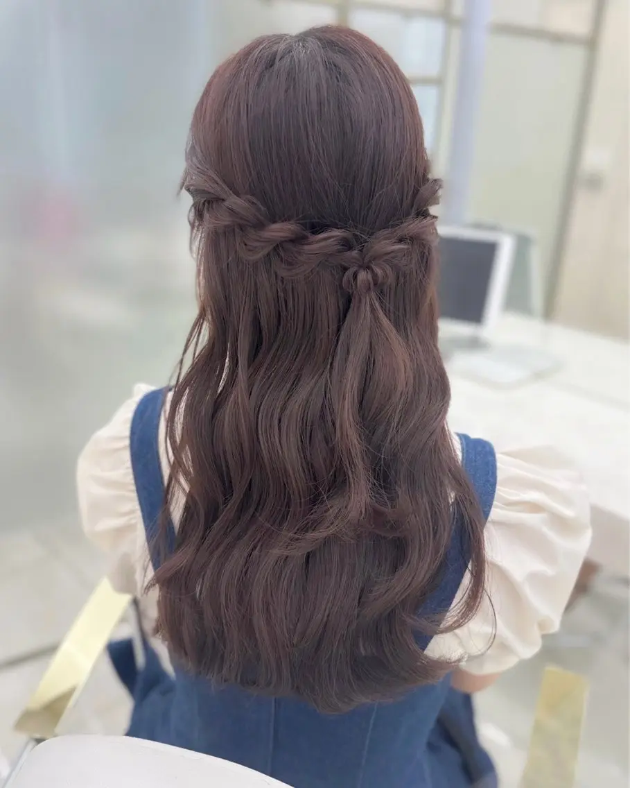 ロング カラー ヘアアレンジ ハーフアップ ミディアムカット/ COA銀座🐩マコのヘアスタイル