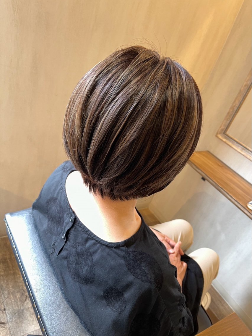 ショート marou 新柏のヘアスタイル