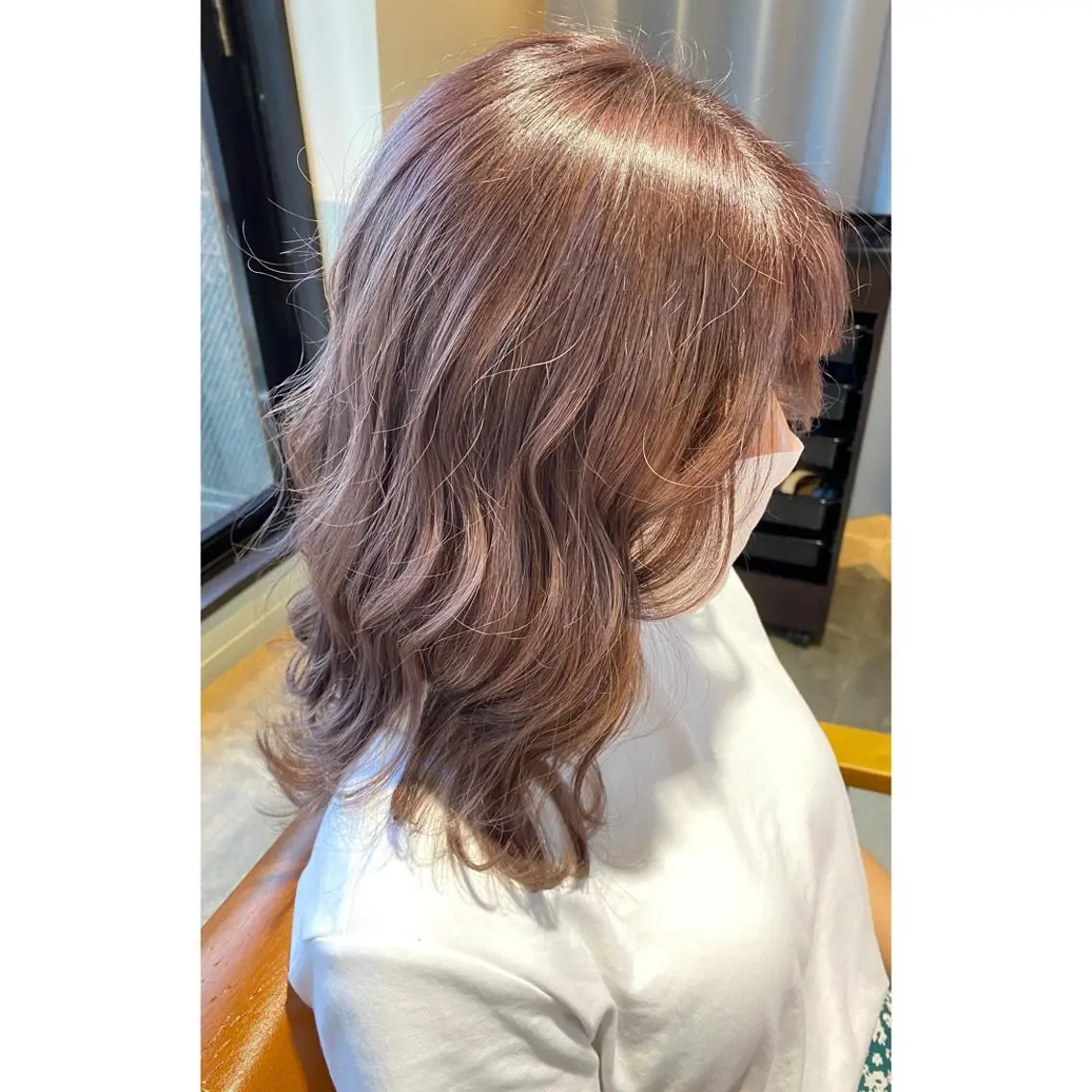 カラー ラベンダーカラー カット ヘアカラー トリートメント 🩵盛れる顔周りヘア EMI🩵のヘアスタイル