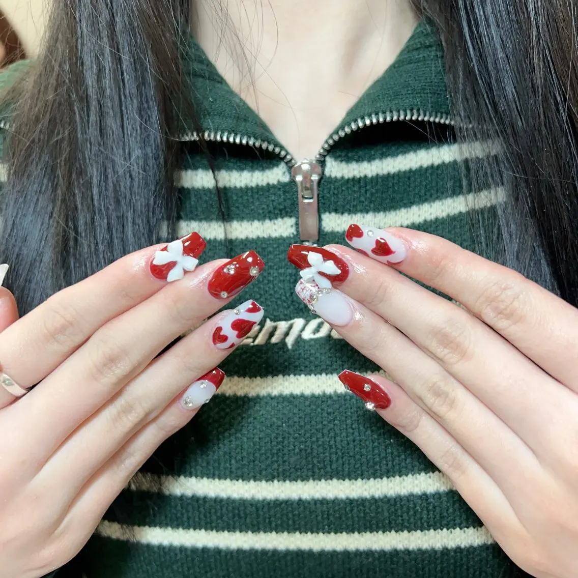 ネイル アートネイル ハンドネイル 🍄Rina🍄 韓国風ネイルのネイルデザイン