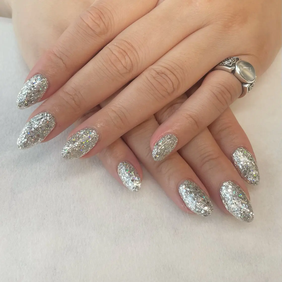 ネイル ハンドネイル 💎🐰 saki. m 🐰💎のネイルデザイン
