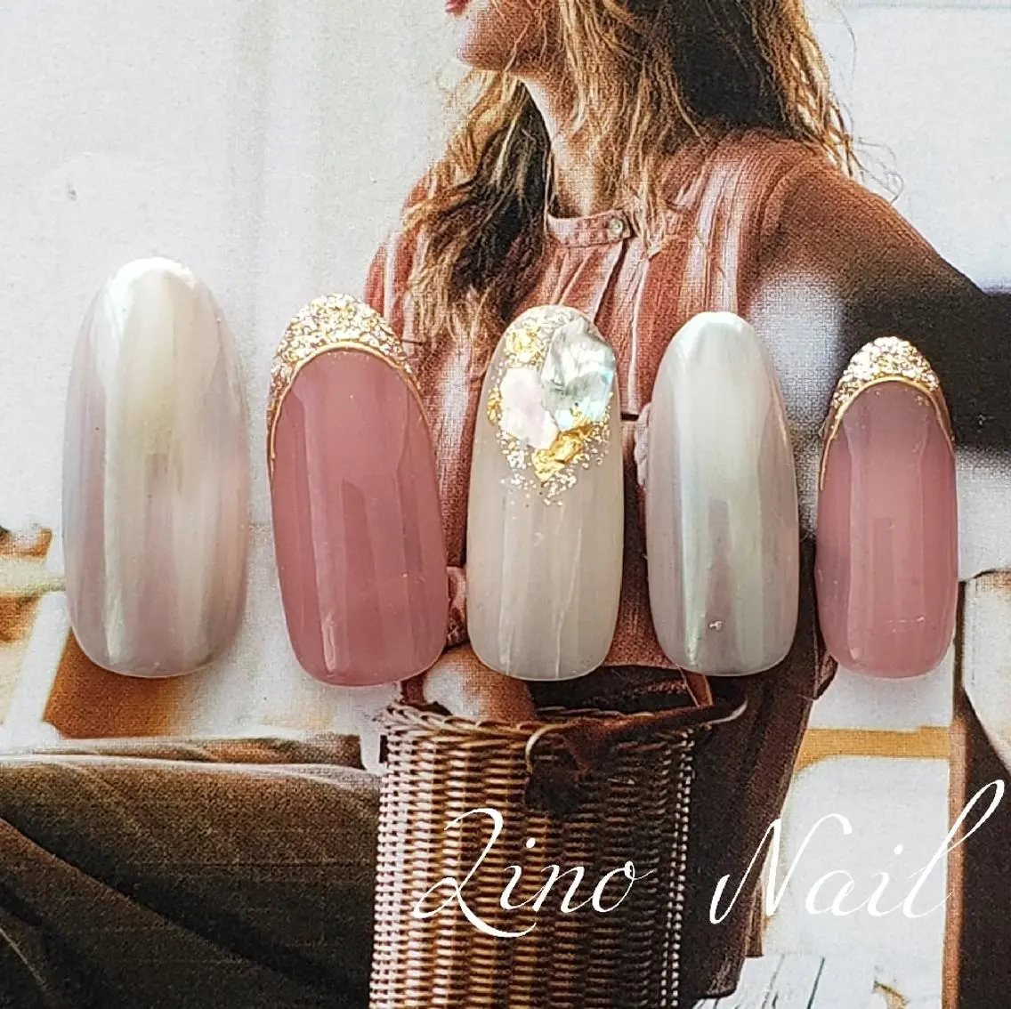 ネイル オーロラネイル カジュアル フレンチネイル ジェルネイル キラキラネイル ハンドネイル Lino Nailのネイルデザイン