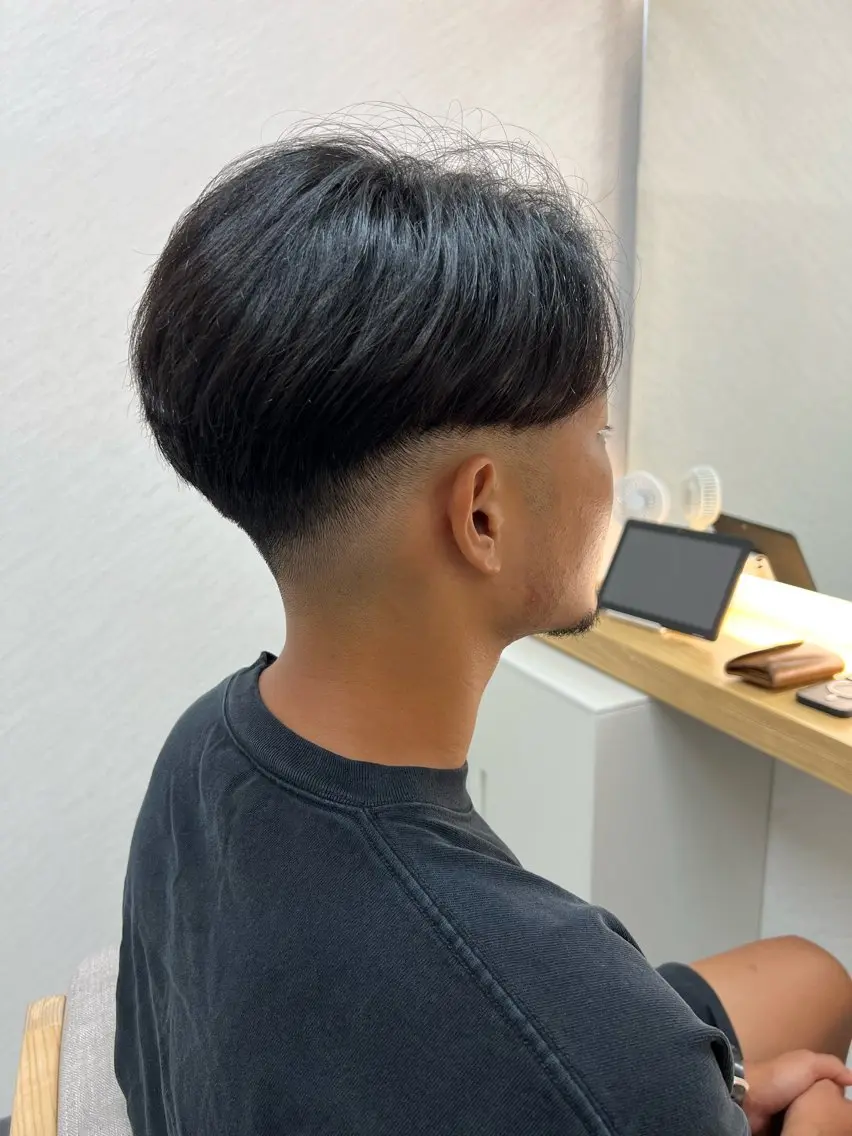 ショート カット ECLART 町田 井口聖也のヘアスタイル