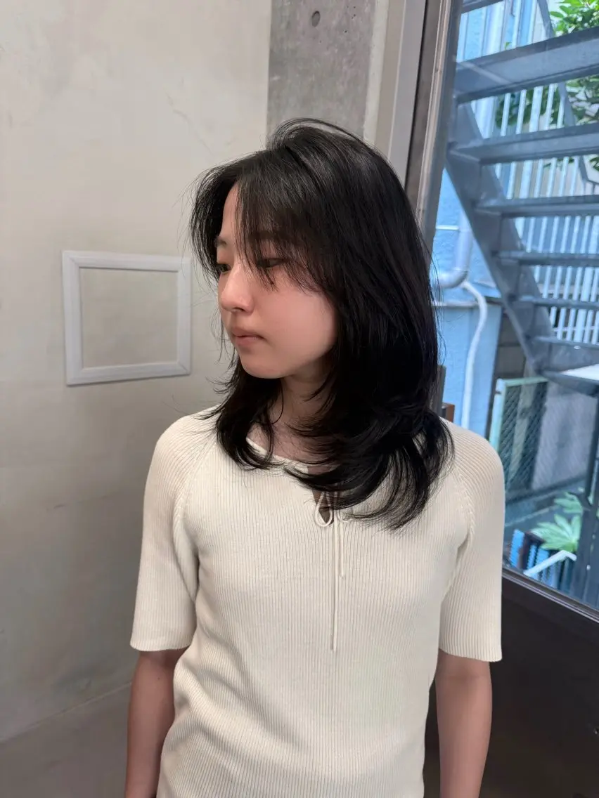 ロング ロングレイヤー アッシュ 顔周りカット 韓国風ヘア レイヤーカット カット 誰より丁寧なカット/ 小林輝/レイヤーのヘアスタイル
