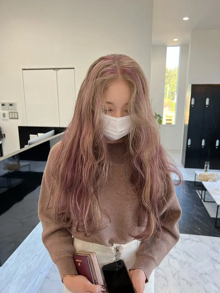ロング ヘアカラー トリートメント MAYU / Raf.のヘアスタイル