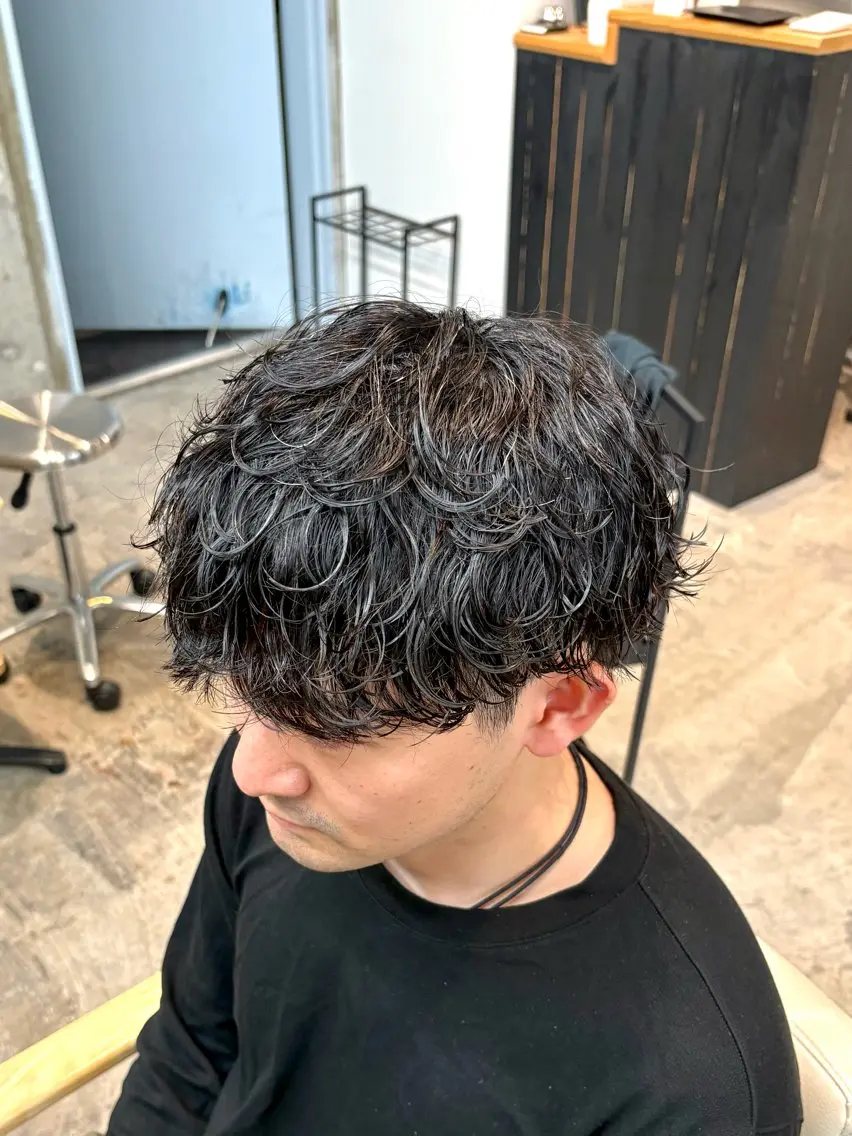 ショート カラー パーマ メンズ カット パーマ 🎧【パーマ師】 SOUMA🎧のヘアスタイル