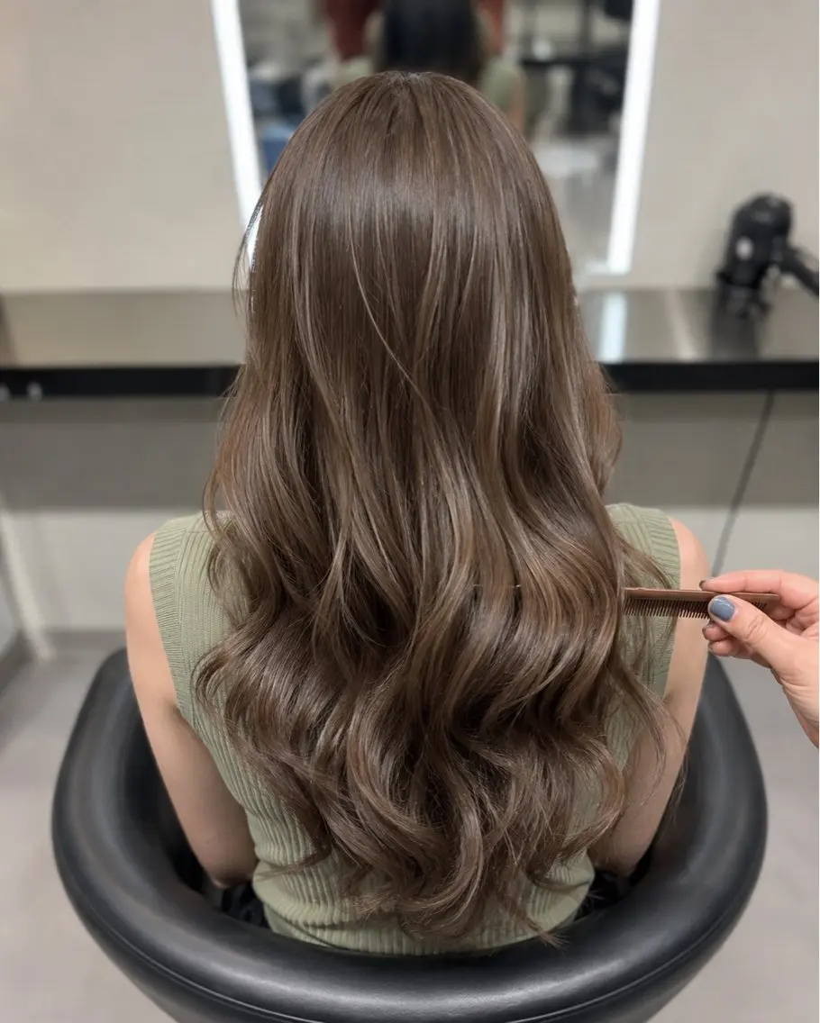 セミロング カラー ブラウンカラー トリートメント 🌈ウルトワ水素 髪質改善naru🌈のヘアスタイル