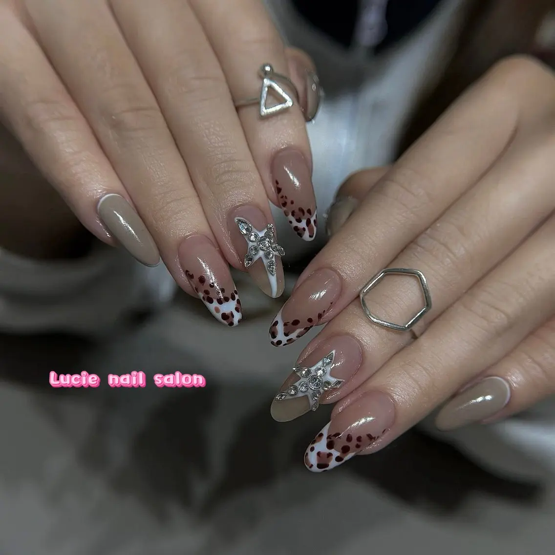 ネイル ハンドネイル LUCIE NAILのネイルデザイン